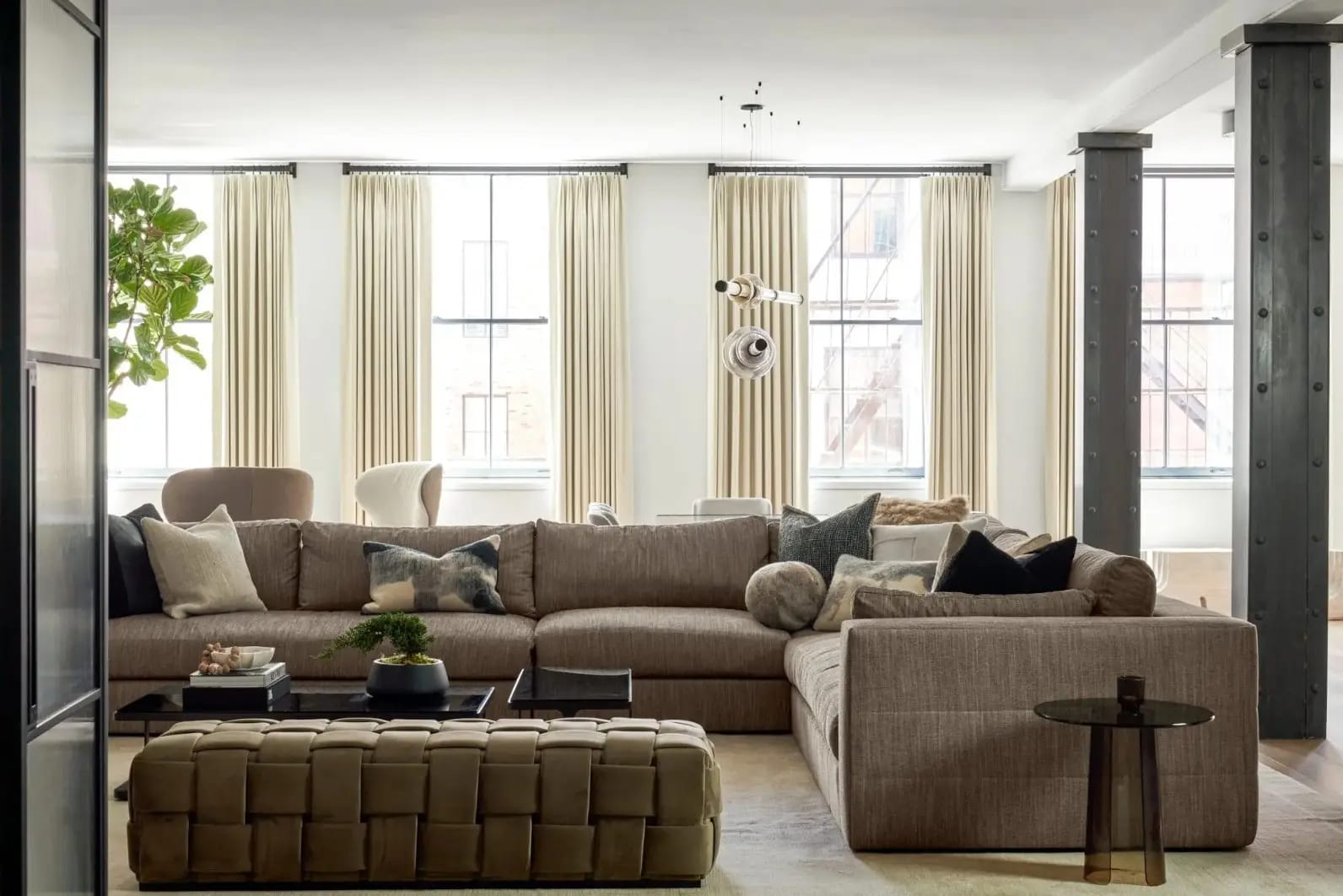 blog image Architecture of Zones: How Space Division Shapes a Modern Home