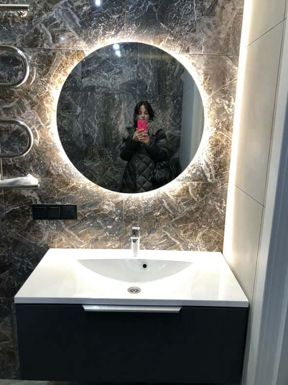 review person photo